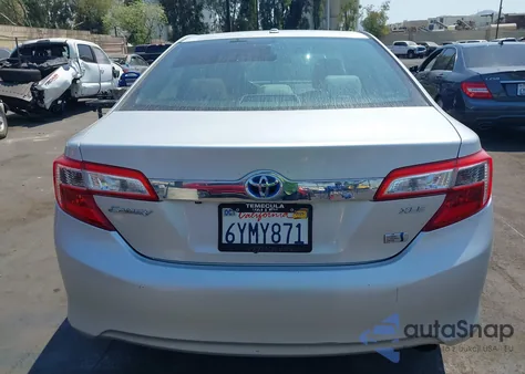 2012 Toyota Camry Hybrid Xle z USA, uszkodzony, nr VIN 4T1BD1FK1CU051589